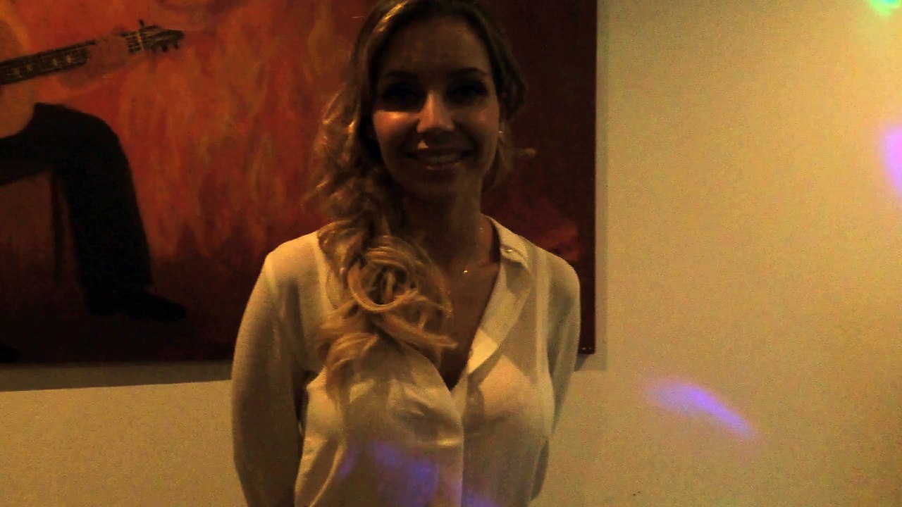 Luciana Abreu - Mensagem para Febres 2015