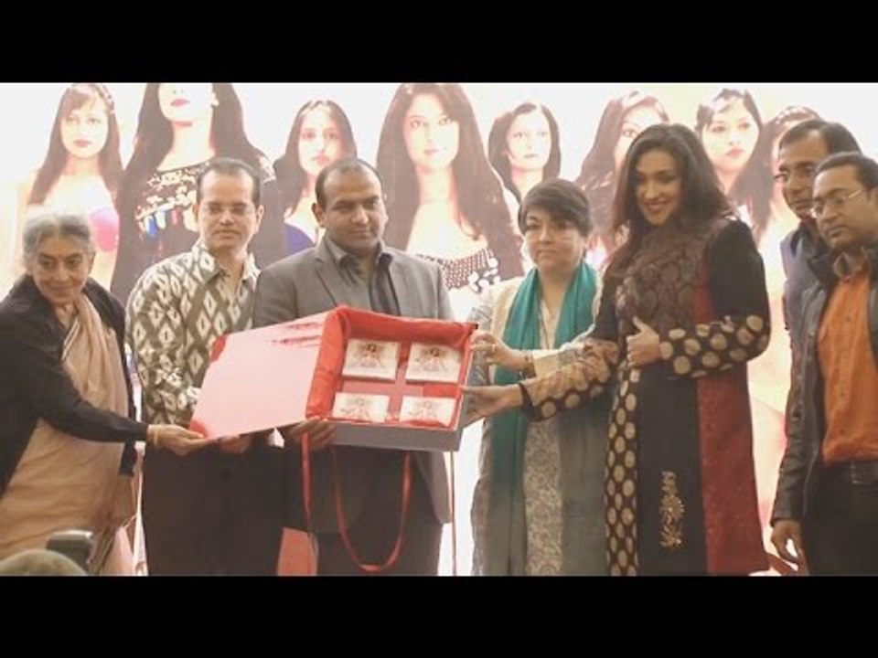 Rituparna Sengupta @ Extraordinaari Movie Music Launch !