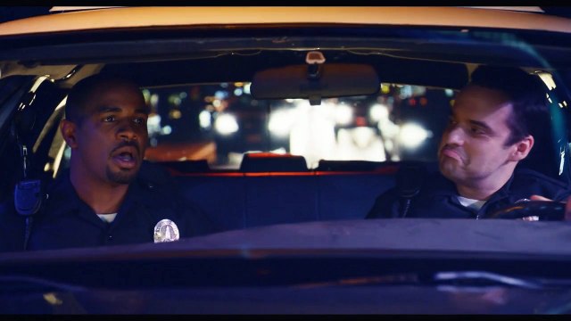 COPS LES FORCES DU DESORDRE - Bande-annonce VF