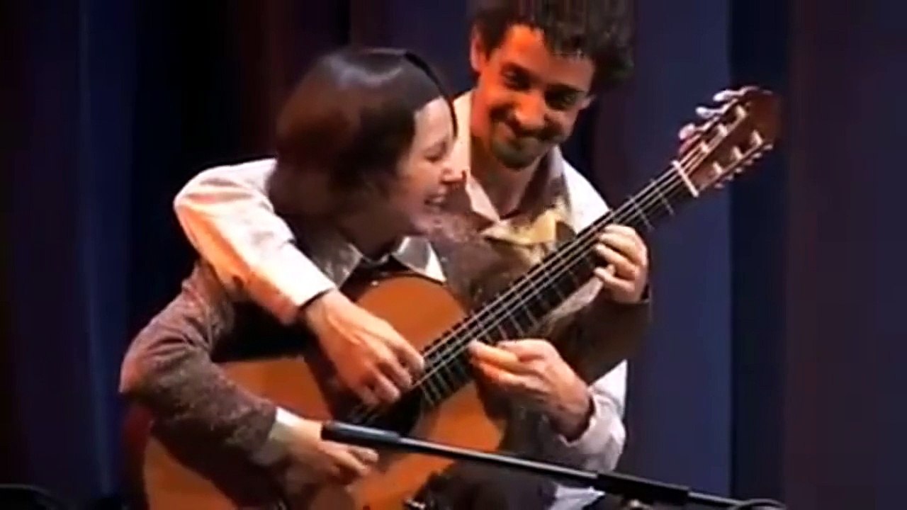 TICO TICO zu vier Händen auf einer Gitarre! (HD)