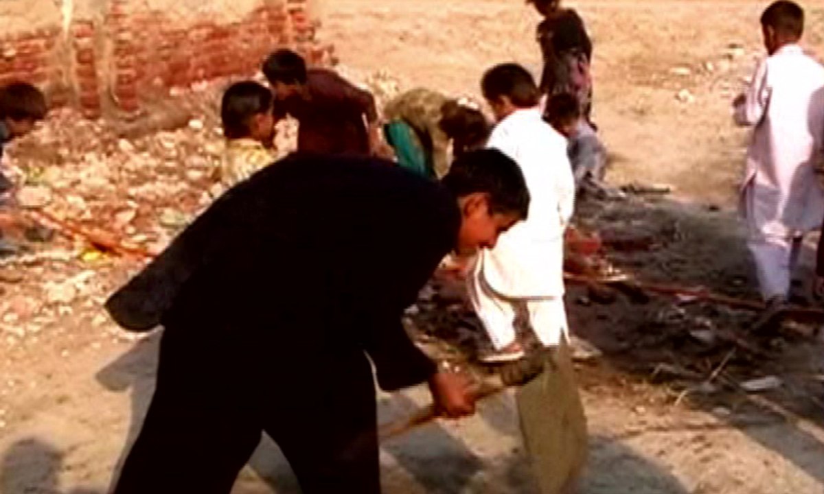 School students make a great example in Ghotki