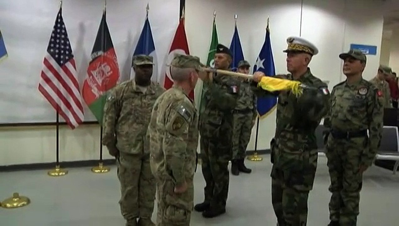 Les soldats français quittent officiellement l'...