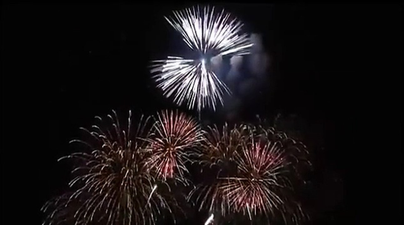 HAPPY NEW YEAR 2015 Midnight FIREWORKS Tokyo, Japan (VIDEO) - 花火大会 2015 東京の花火大会 2015