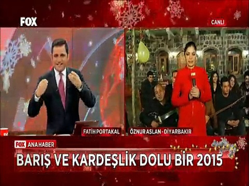 Diyarbakır'dan Barış ve kardeşlik dolu bir 2015 dileği ve Suzan Suzi sürprizi