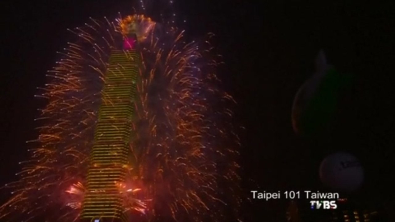 World rings in New Year