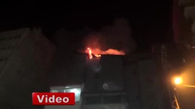 Yüksekova'da Toma'lar Bu Kez Alkış Yağmuruna Tutuldu