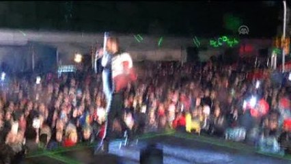 Etiler'de Havai Fişekli Yılbaşı Kutlaması