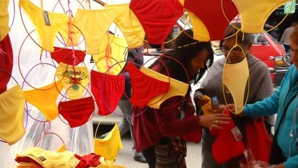 Bolivians Are Celebrating The New Year With Special Underwear