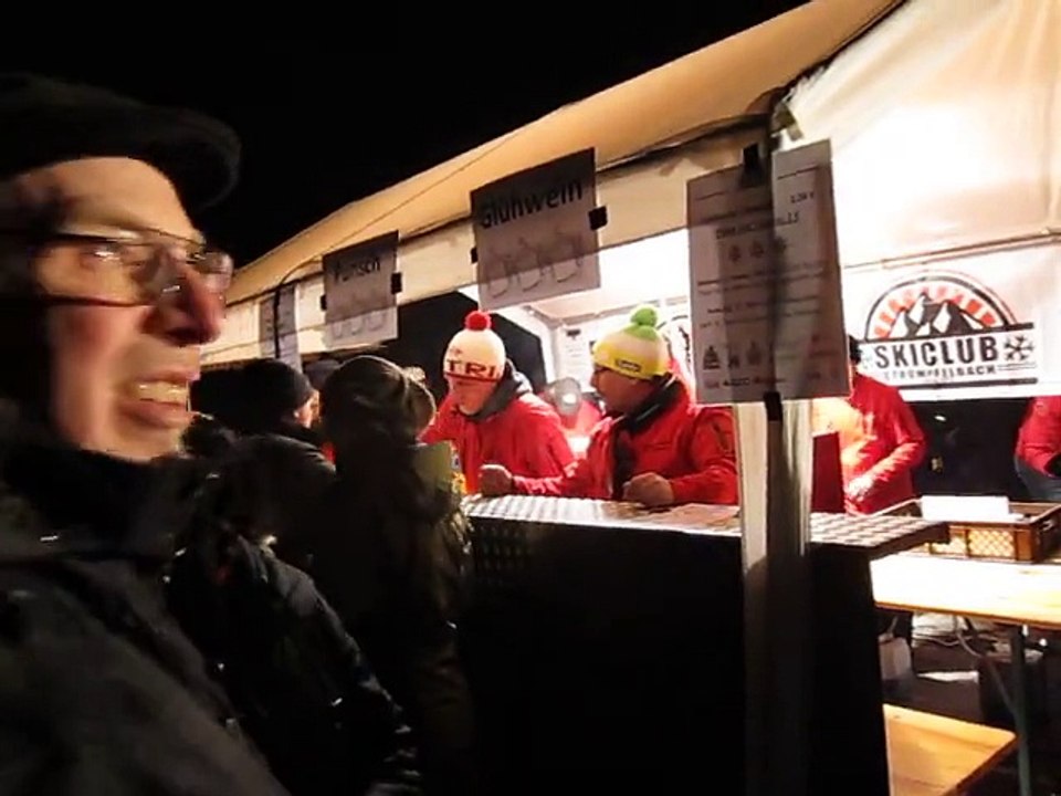 Sylvesterfeuerwerk 2014 Strümpfelbach Stände zu 750 jahre - Vor Feuerwerk