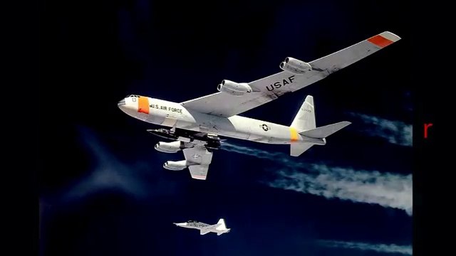 WORLD GREATEST BOMBERS B52 AND TU 95 BEAR