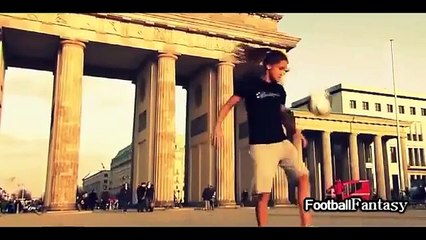 Hot girls with freestyle football skills