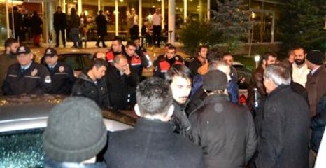 Alkolü Fazla Kaçıran Kızların Kavgası Karakolda Bitti