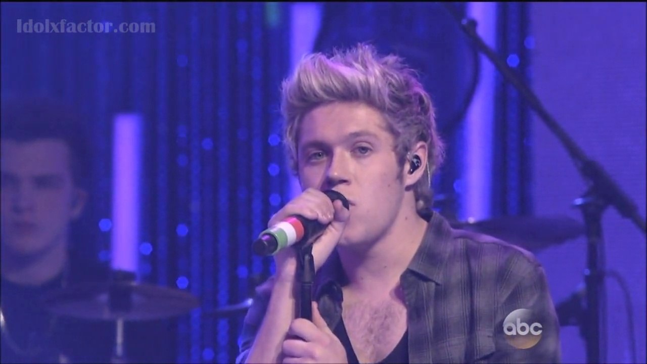 [HD] One Direction - Night Changes - Rockin Eve 15