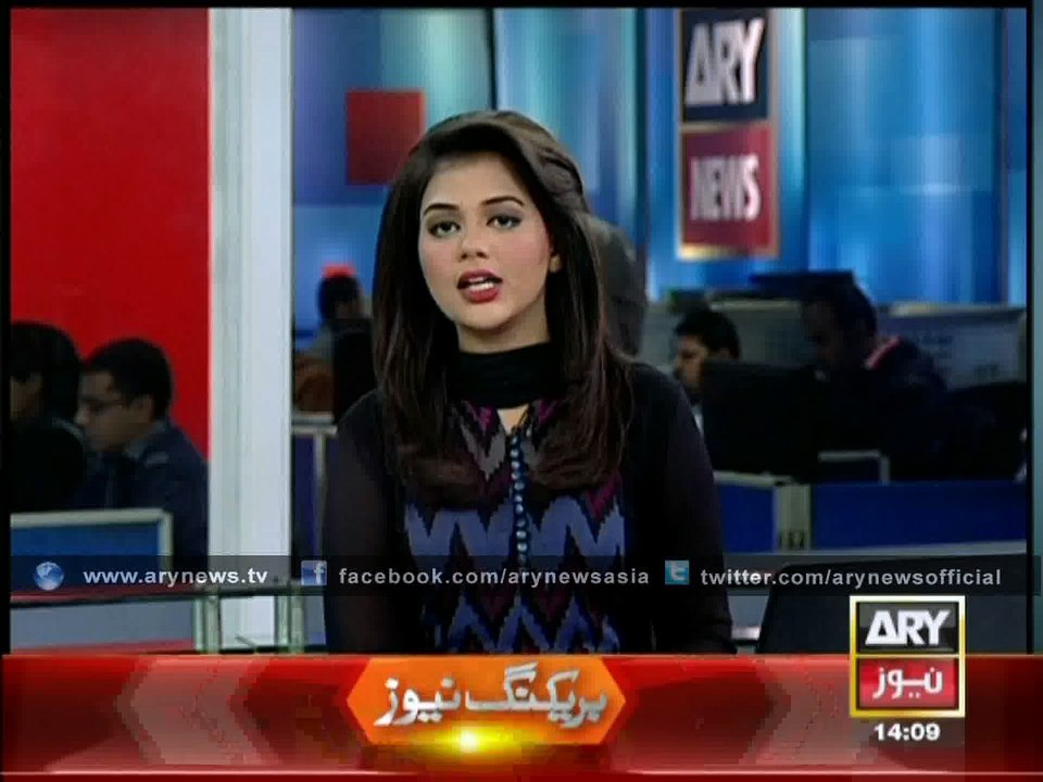 Imran Khan Claims Rumors of His Marriage Are Greatly Exaggerated.