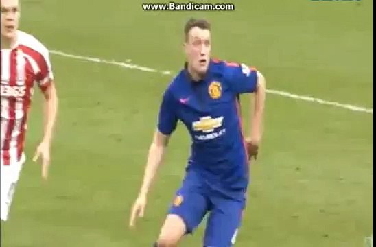 Radamel Falcao Opportunistic Goal - Stoke City vs Manchester United (1-1) 01/01/2015