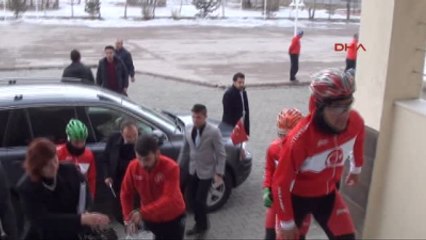 Ardahan Milli Bisikletçiler Ardahan?a Ulaştı