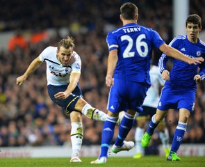 Em jogo de oito gols, Tottenham atropela Chelsea