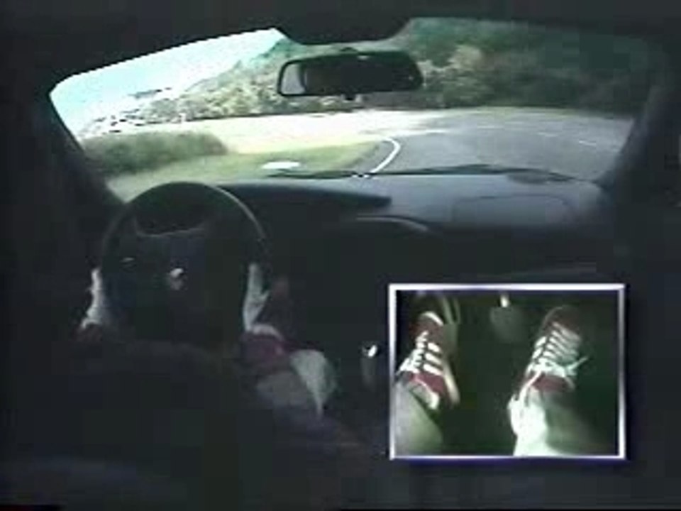 Best Motoring tests out the Porsche 996