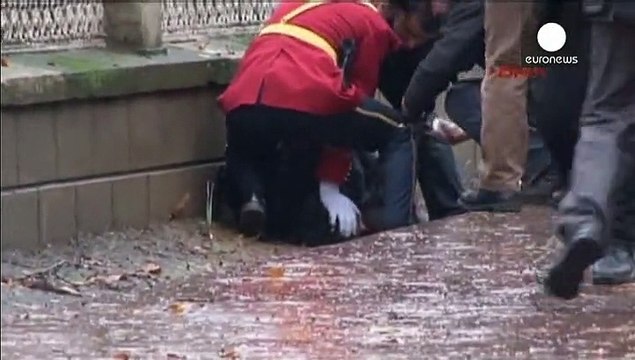 إلقاء القبض على مسلح حاول الاعتداء على الشرطة قرب مكتب أردوغان