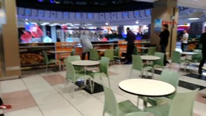 Alışveriş Merkezinin Ortasında Cinayet