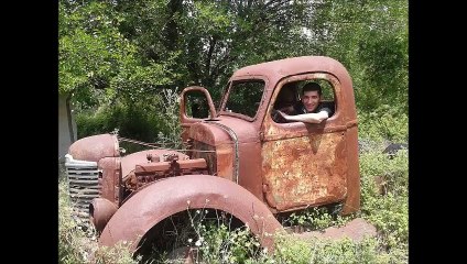 ÖZLEMİM VAR ..OZANIMIZ ATA CANANİ TEŞEKKÜRLER.SELAMSIZ YARA SELAMLAR