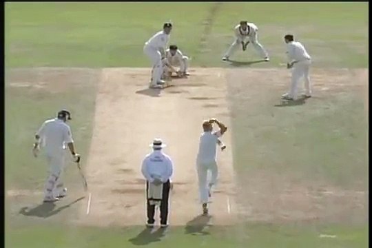 Unbelievable spin ball by Shane Warne
