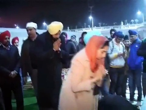 Sukhbir Badal, Harsimrat Badal and Bikram Majithia Celebrates New Year at Sri Darbar Sahib