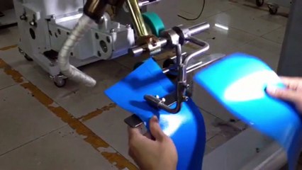 Machine de soudage par air chaud automatique pour bâche PVC