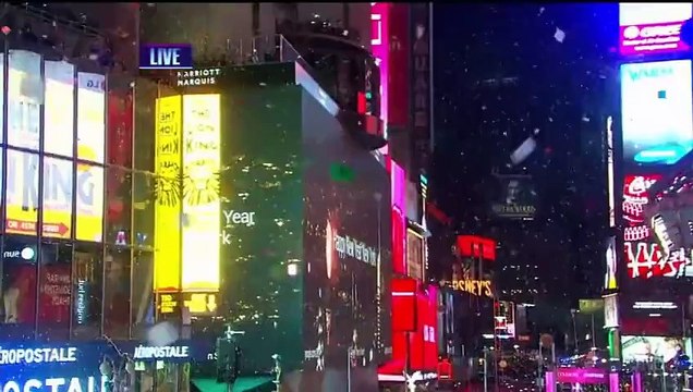 Countdown New Year - New Years Rockin Eve 2015 -