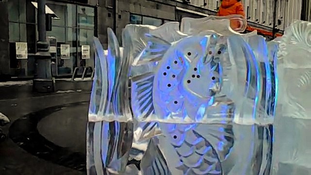 Ледовый лабиринт на Тверской площади