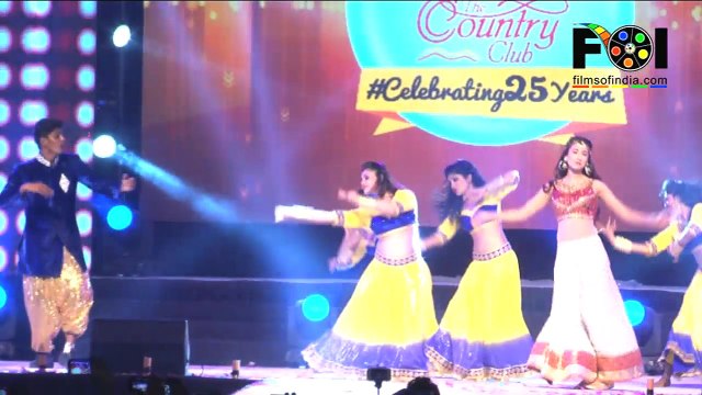 Gauhar Khan's Hot Performance At Country Club's New Year Bash