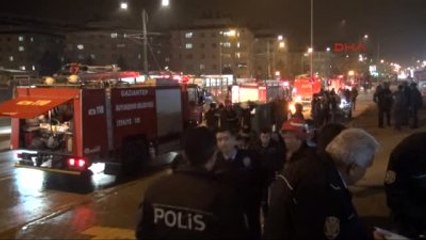 Gaziantep Yangın Çıkan 4'üncü Kattaki Evden Atladı, Yaralandı