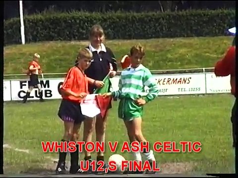 Steven Gerrard retires - Steven Gerrard as a 12 year old