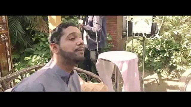 Ali Gul Pir Rips Off the famous tag line of Aamir Liaquat -Kaisa Diya- -