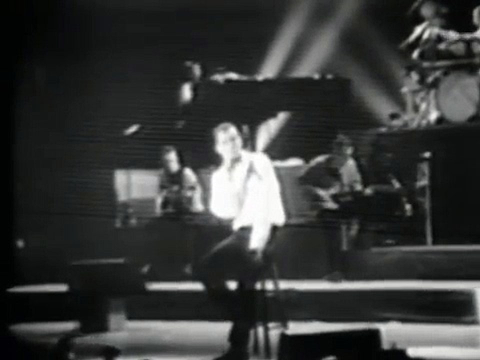 Fine Young Cannibals - Funny How Love Is (live 1989)