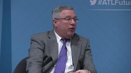 Ebola Travel Ban Fuels 'Epidemic of Fear'