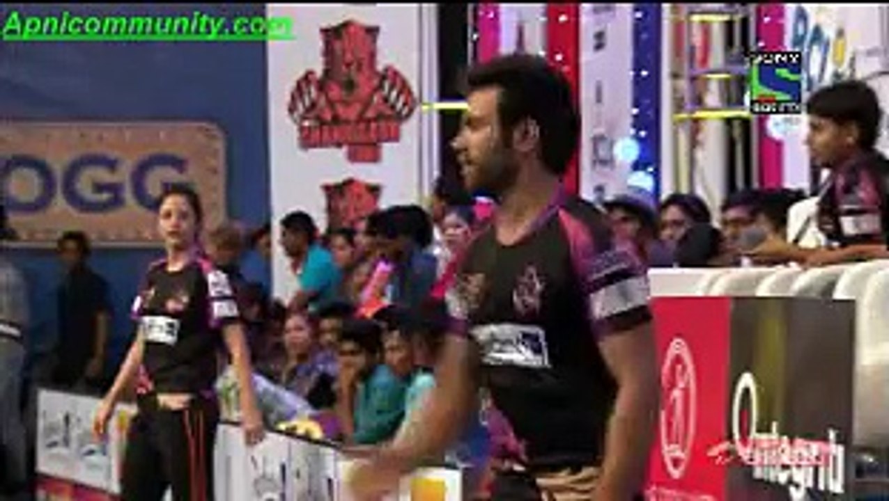 Box Cricket League-2nd Jan 2015-pt4-www.Apnicommunity.com