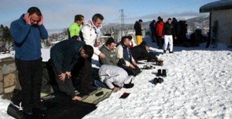 İbadet Engel Tanımadı