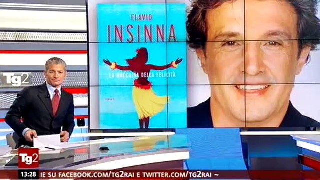 Flavio Insinna intervista al Tg2 a proposito del romanzo La macchina della felicità