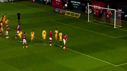 Tireur de penalty le plus lent au monde (Jay Emmanuel-Thomas - Bristol City vs Yeovil)