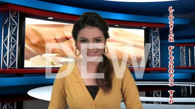 Maya Khan - Lipstick Freshness Tip - Fashion & Beauty Tips