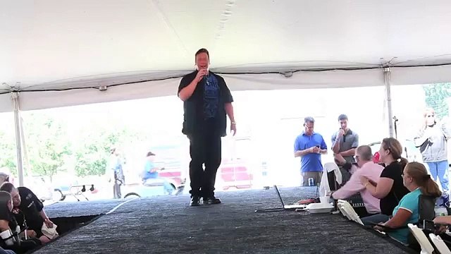 Scott Michael sings Working On A Building at Elvis Week 2013 video