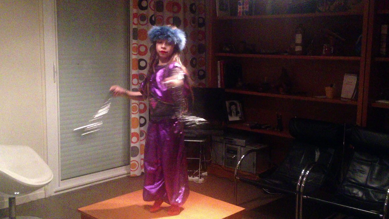 AMAYA DANCE NOEL 2014 1