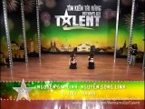 Twin girls belly dance in Vietnam Got Talent show