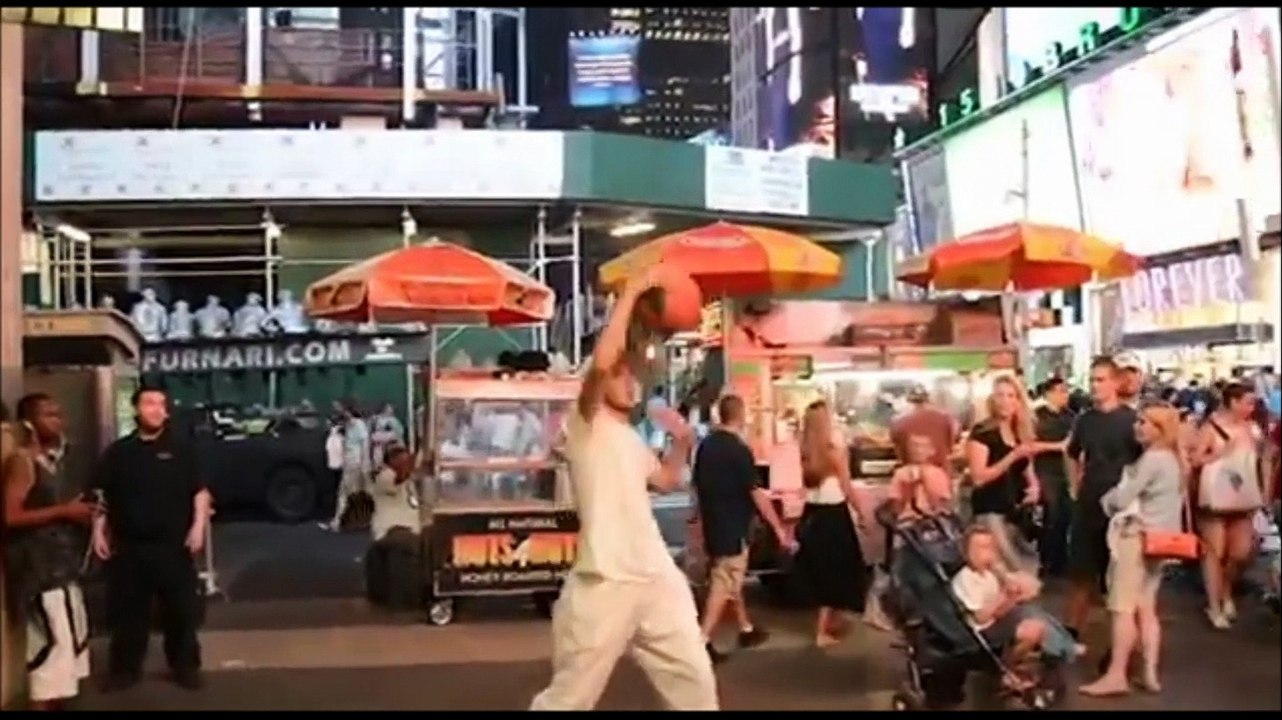 " Everybody Loves Mxii " by MALI MAR - OFFICIAL VIDEO CLIP COMING SOON -