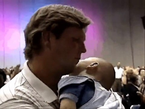 We Lift Our Hands Before You - Benny Hinn Sings