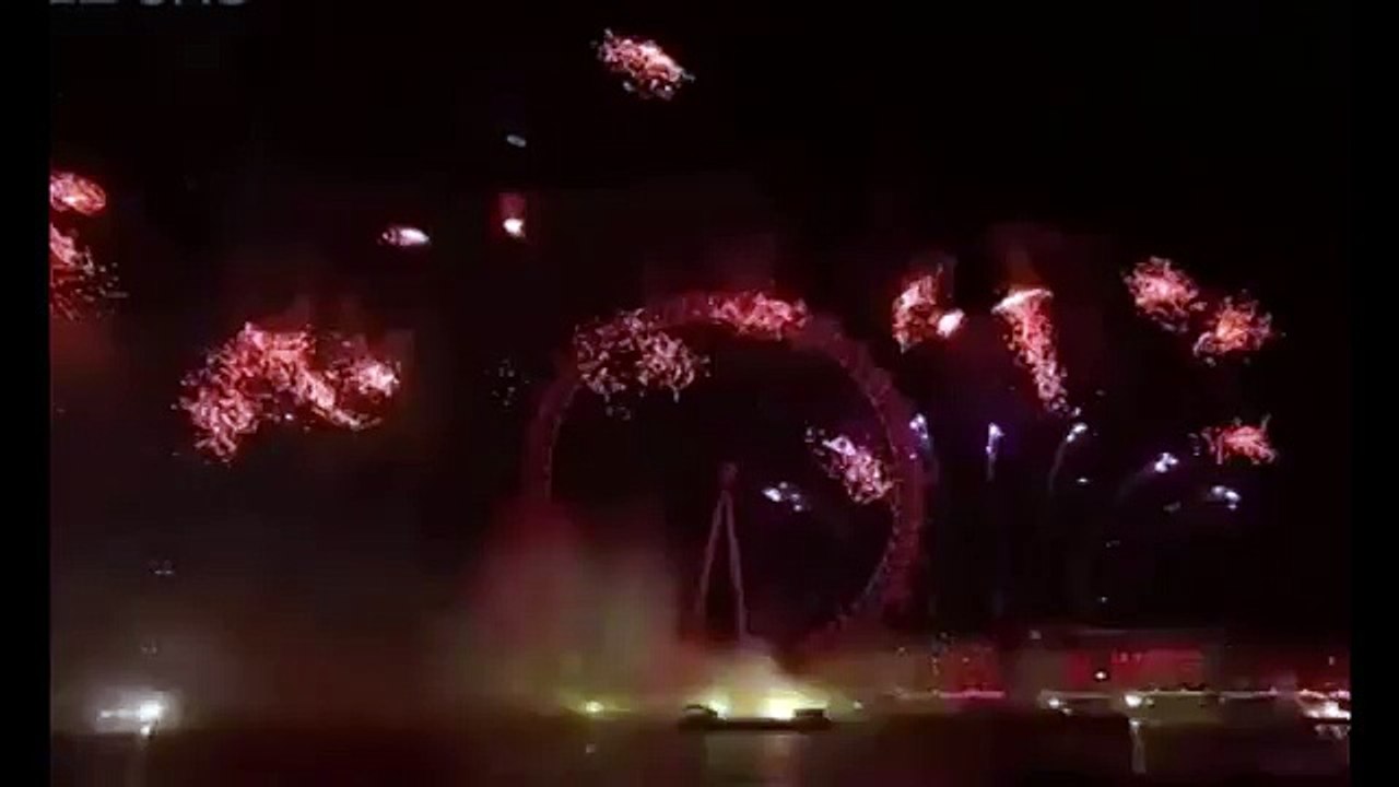 UFO. Londres. N. année feu d artifice. 2015