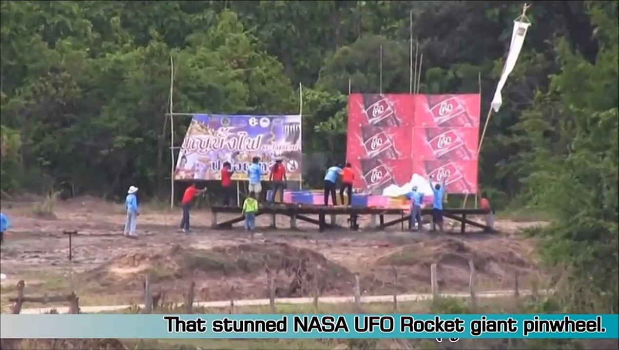 WATCH THIS YOU NEVER SEE THIS BEFORE! ! fireworks 2015