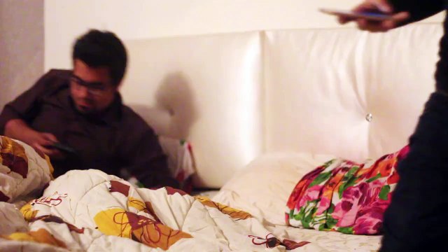 When Friend Sit Together And Light Off The Most Annoying Moment