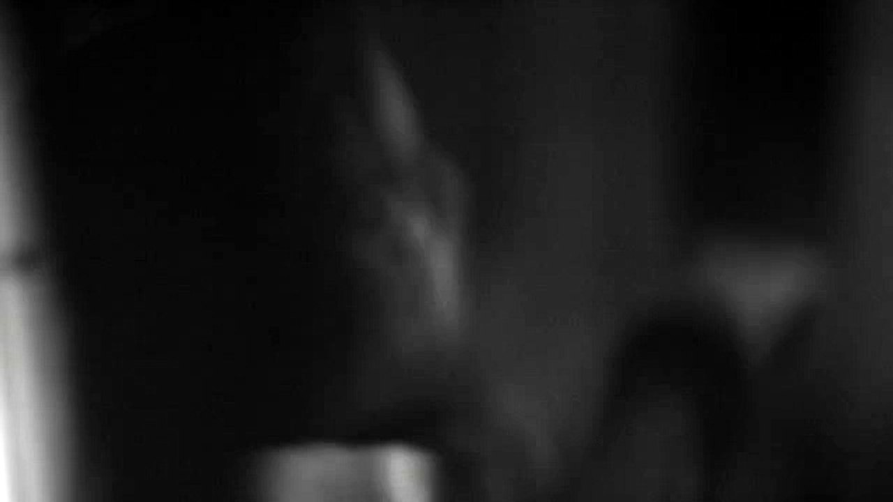 The Heart Wants What It Wants HD Video Song